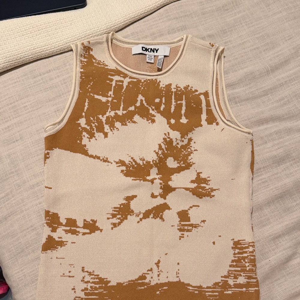 DKNY Women's Abstract Tan and Cream Tank Top